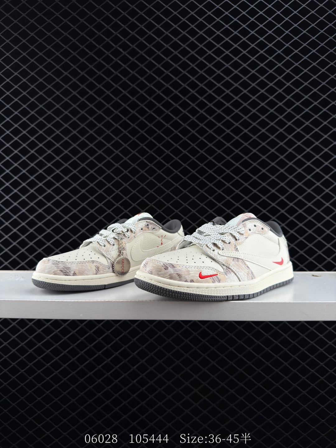 Nike Air Jordan 1 x Travis Scott AJ1